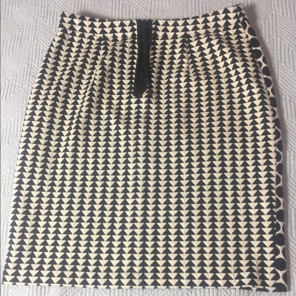Anthropologie Black and white mixed print skirt - Picture 3 of 3